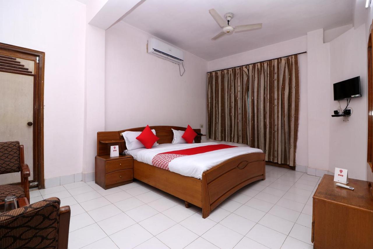 Oyo 16112 Hotel Uruvela International Bodh Gaya Exterior photo