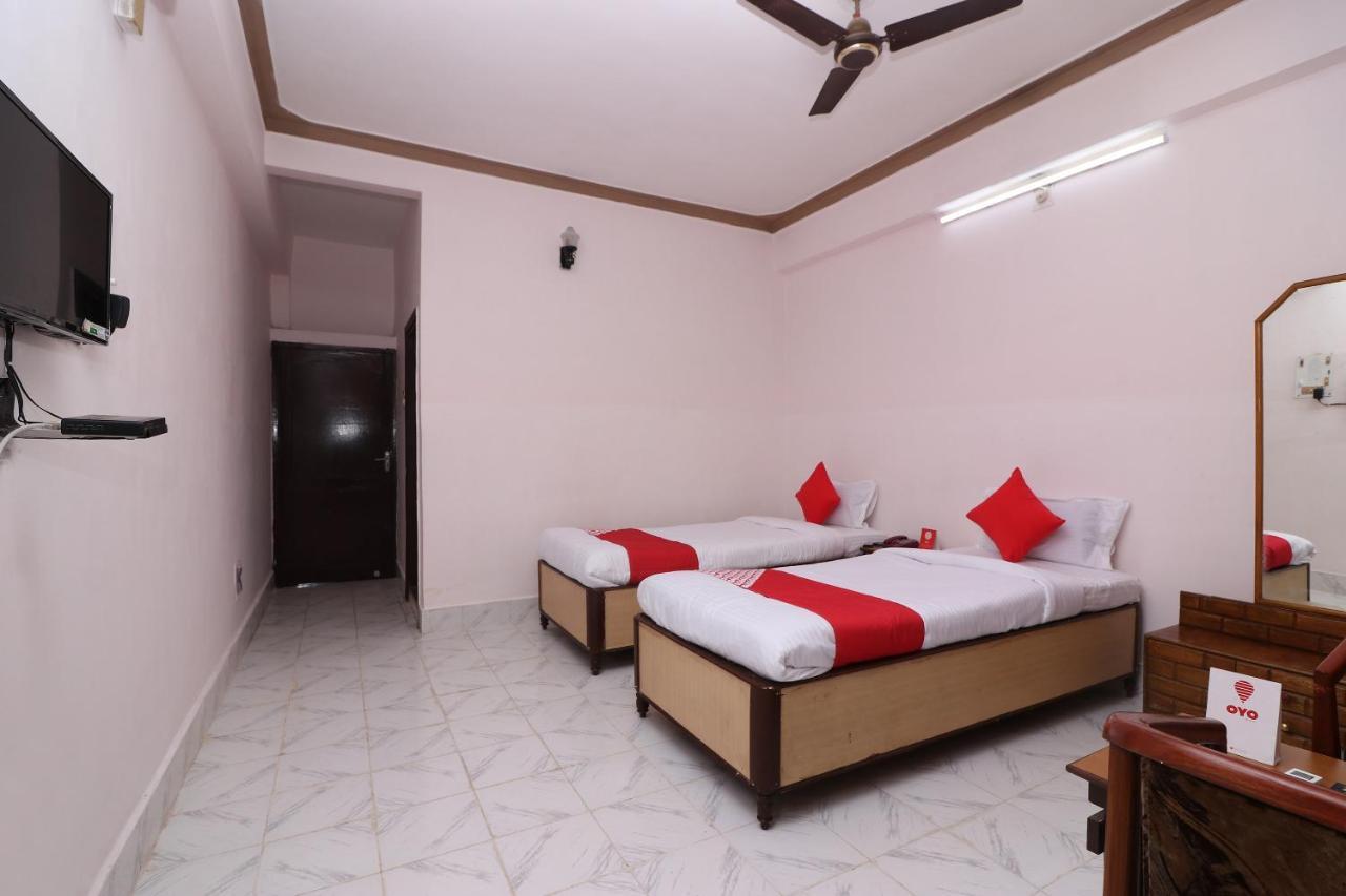 Oyo 16112 Hotel Uruvela International Bodh Gaya Exterior photo